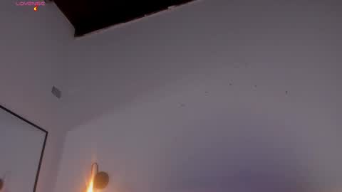 Laura online show from 11-12-25, 07:46