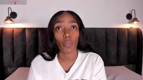 Laura online show from 02-03-26, 06:40