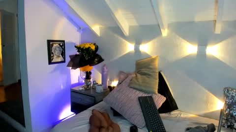 martina mIIler online show from 02-28-26, 12:28