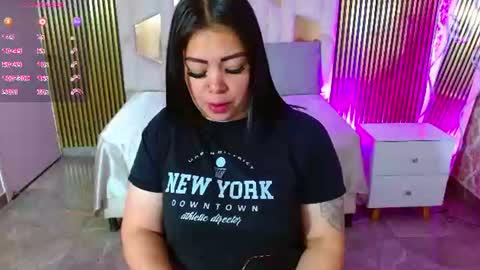 Snapshot of martina_tay chatting on 06-20-26, 03:20 Hey im martina online show from 06-20-26, 03:20