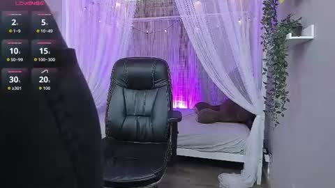 Snapshot of martinaa_rose chatting on 07-09-26, 01:48 martinaa_rose online show from 07-09-26, 01:48
