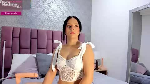 Snapshot of martinarizzi chatting on 11-10-25, 03:38 martina rizzi online show from 11-10-25, 03:38