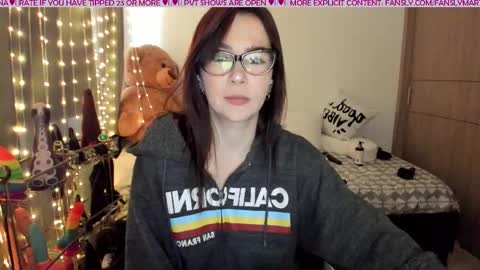 MARTINA online show from 10-21-25, 07:58