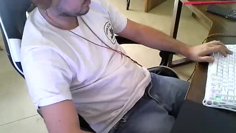 martingillesg online show from 04-23-26, 04:31