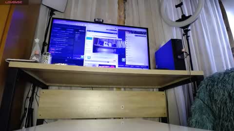 Antonella Martini online show from 11-27-25, 07:49