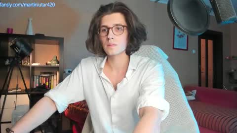 Snapshot of martinlutar420 chatting on 11-20-25, 05:12 Daddy Marty online show from 11-20-25, 05:12