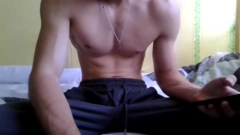 Snapshot of martinmonke chatting on 07-19-26, 09:46 FreakyM online show from 07-19-26, 09:46