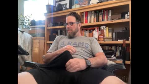 Snapshot of martinstolcris chatting on 01-02-25, 06:45 martinstolcris online show from 01-02-25, 06:45