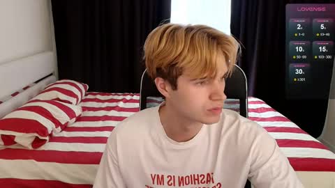 martintw_17 online show from 04-20-26, 05:43