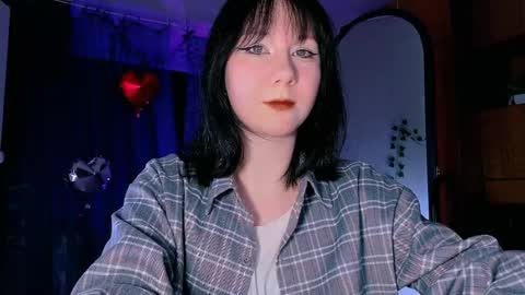 Nancy online show from 04-17-26, 05:27