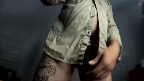 Snapshot of marty_gee chatting on 02-14-25, 10:14 mike golf0 online show from 02-14-25, 10:14