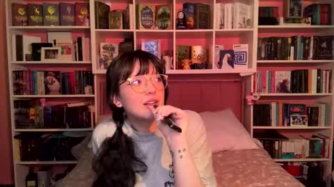 INSTAGRAM Maruchan  02 online show from 01-24-25, 01:24