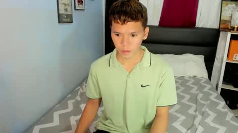 Snapshot of marvin_nextdoor69 chatting on 02-10-25, 10:31 marvin_nextdoor69 online show from 02-10-25, 10:31