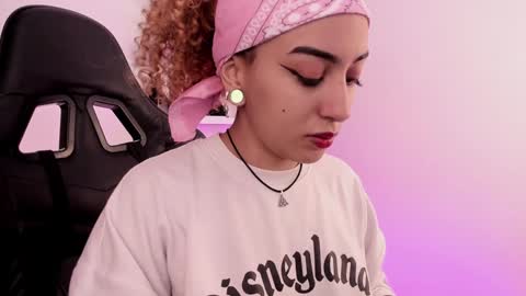 Snapshot of mary_jane_lovers chatting on 01-18-25, 02:55 Mary Jane online show from 01-18-25, 02:55