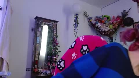                      100   online show from 02-07-26, 05:05