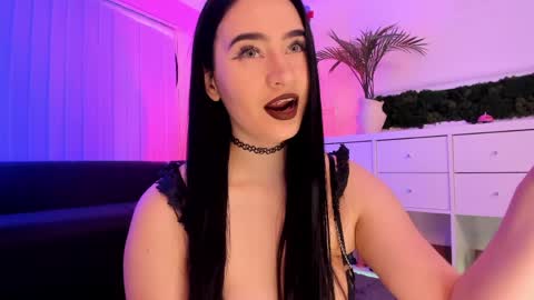 Mary online show from 06-10-26, 06:34