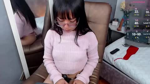 mary_luckaysha online show from 11-17-25, 06:46