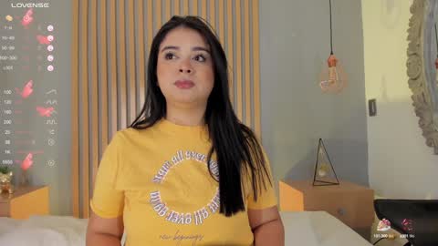 Snapshot of mary_suarez chatting on 01-27-25, 03:58 Maria online show from 01-27-25, 03:58