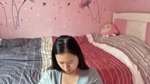 Snapshot of mary_uu chatting on 02-18-25, 07:10 mary_uu online show from 02-18-25, 07:10