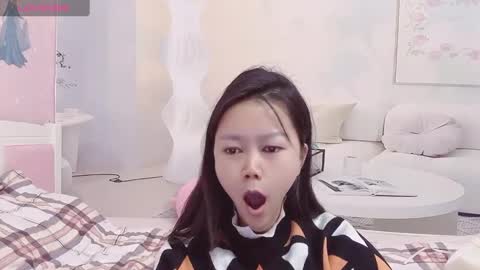 Snapshot of mary_uu chatting on 03-06-25, 08:19 mary_uu online show from 03-06-25, 08:19