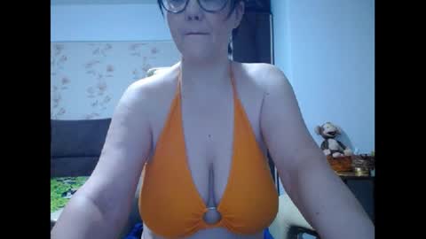 Mary online show from 07-16-26, 03:23