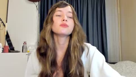 Maryann online show from 07-31-26, 03:22