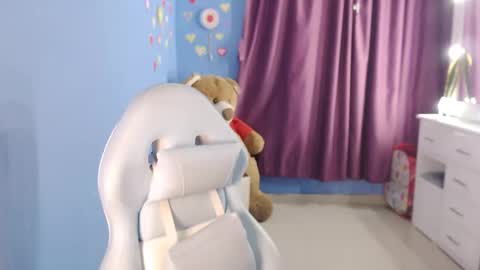 maryline online show from 12-24-24, 11:44