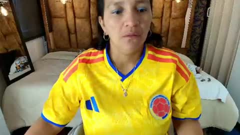 Snapshot of marylinmilf chatting on 07-07-26, 07:29 Marylin online show from 07-07-26, 07:29