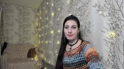 Snapshot of marylou_ chatting on 12-04-24, 10:13 Mary Lou online show from 12-04-24, 10:13
