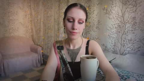 Mary Lou online show from 05-31-26, 08:10