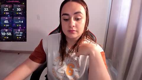 Dulce Maria online show from 03-10-26, 06:57