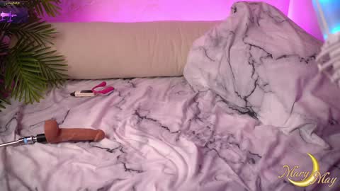 Mary online show from 02-01-25, 02:16