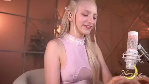 Snapshot of marylunamay chatting on 08-02-26, 06:06 Mary online show from 08-02-26, 06:06