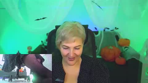 marymogan online show from 10-21-25, 04:24