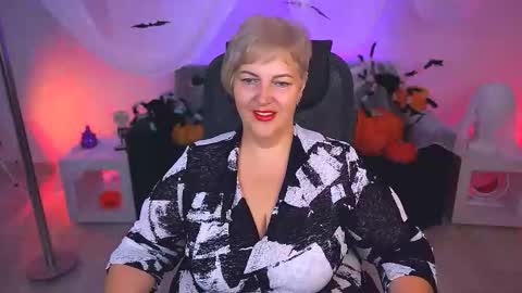 marymogan online show from 10-23-25, 04:56