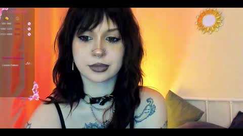 Mary x online show from 10-18-25, 08:37