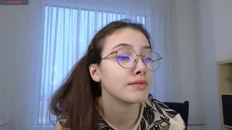 Hi Im Olivia Im new here3 online show from 02-27-26, 03:28