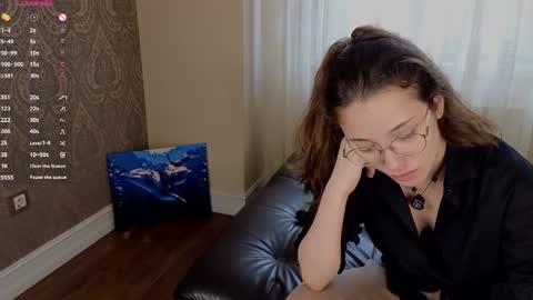 Snapshot of maryrosejansson chatting on 06-11-26, 03:04 Hi Im Olivia Im new here3 online show from 06-11-26, 03:04