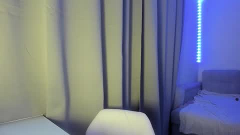 Mary online show from 03-05-26, 01:01