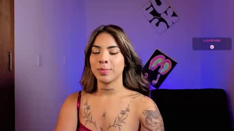 Snapshot of maryybellax chatting on 11-21-25, 11:03 maryybellax online show from 11-21-25, 11:03