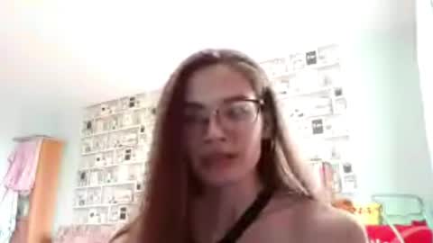 Kelly online show from 03-27-26, 05:24