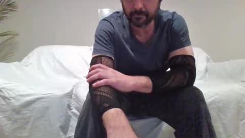 Snapshot of masc_sub4femdom chatting on 01-11-26, 08:19 playful sub online show from 01-11-26, 08:19