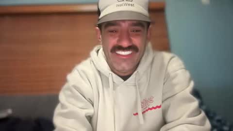 Masculine Hole online show from 09-22-25, 05:53