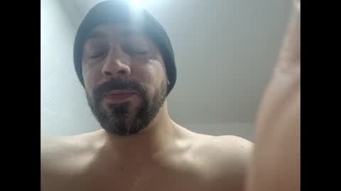 Snapshot of masculinotop chatting on 03-08-26, 08:18 masculinotop online show from 03-08-26, 08:18