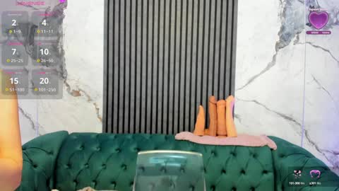 Snapshot of masha_daiana chatting on 12-09-24, 05:07 Daiana Danieleaida online show from 12-09-24, 05:07