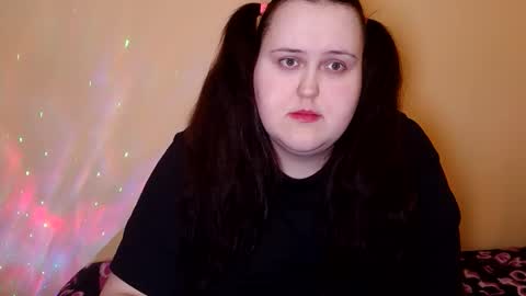 Snapshot of masha_mashenka chatting on 04-23-26, 05:19 masha mashenka online show from 04-23-26, 05:19