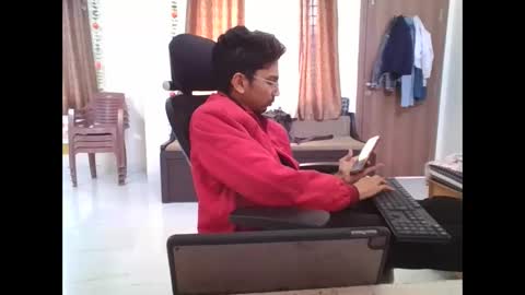 maskboyz2003 online show from 12-22-24, 04:39