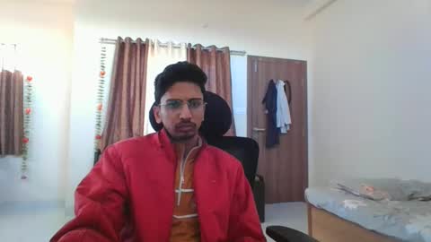 maskboyz2003 online show from 01-01-25, 11:49