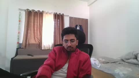 maskboyz2003 online show from 01-06-25, 06:03