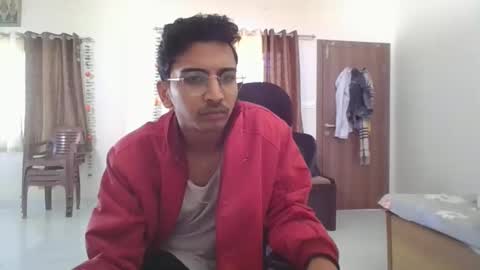 maskboyz2003 online show from 01-08-25, 06:20